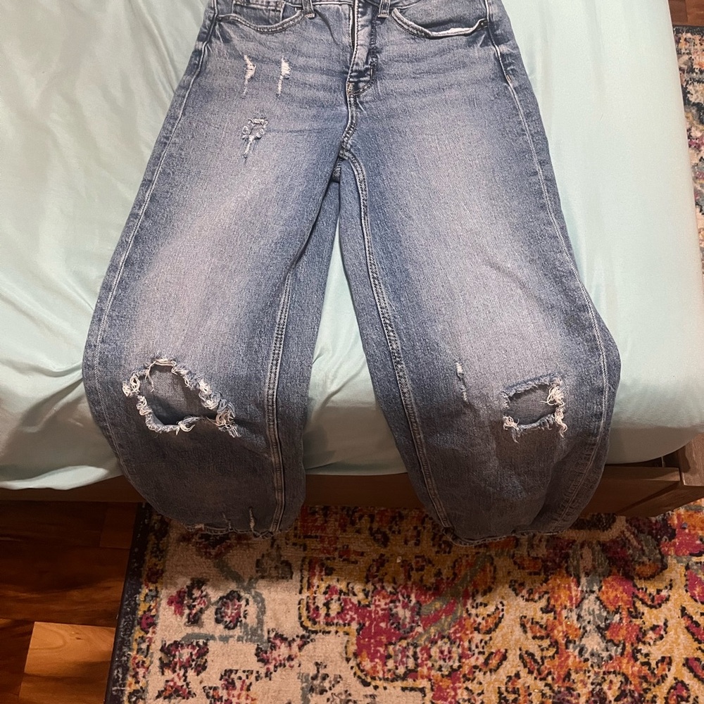 BKE Distressed Blue Women's Jeans